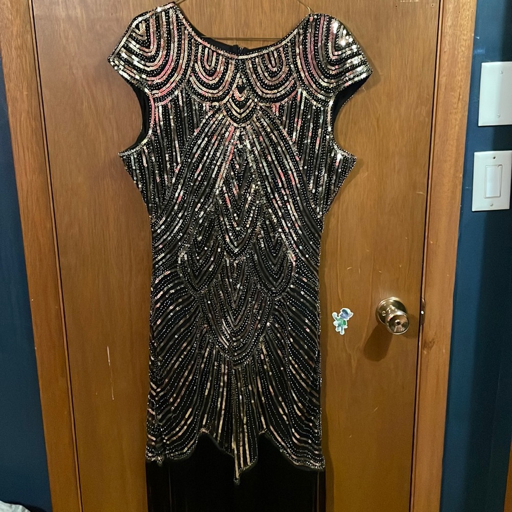 1920s Style Dress - Gold and Black